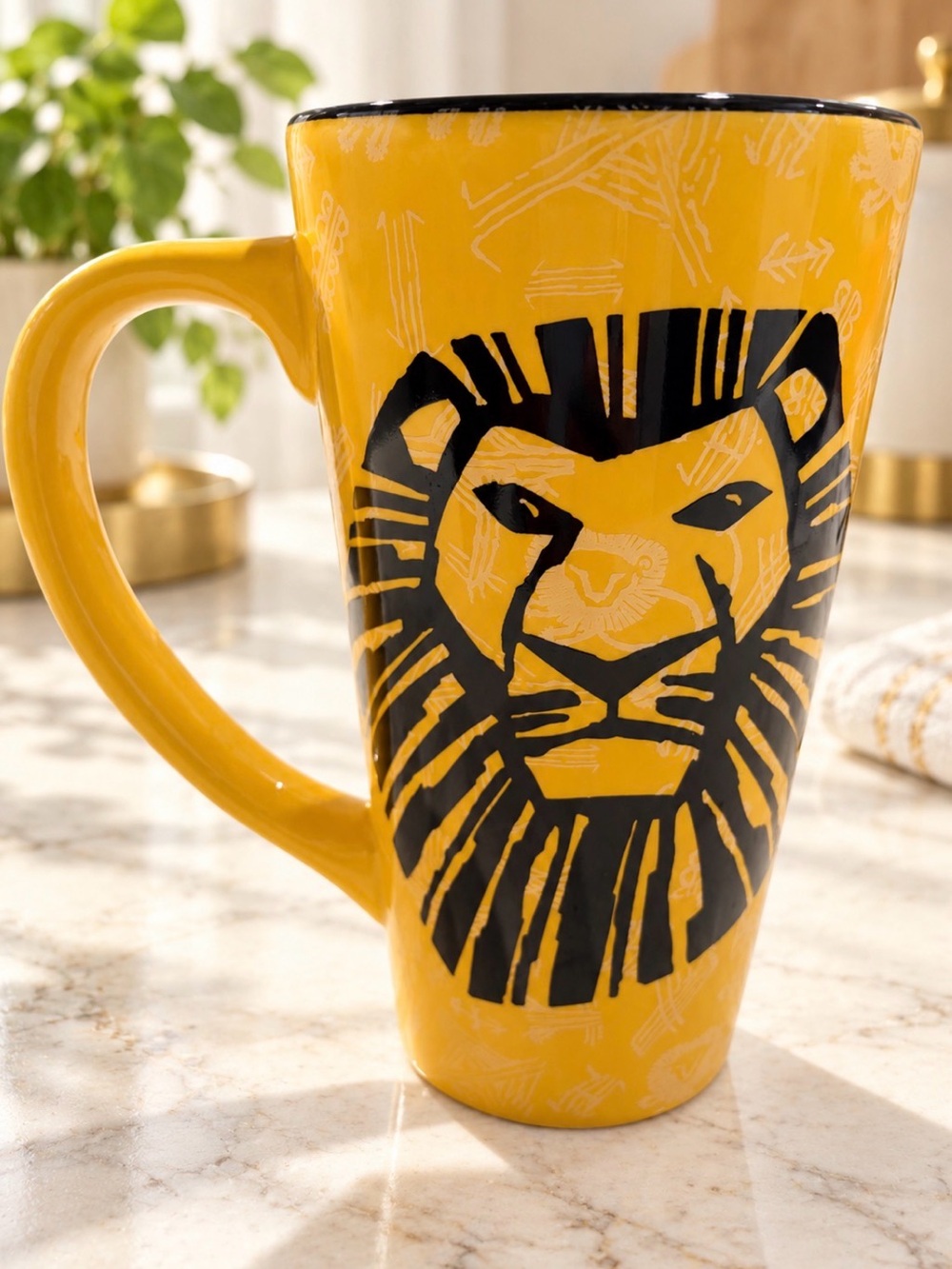 Disney The Lion King Simba Yellow Tall Latte Mug 6 Inch